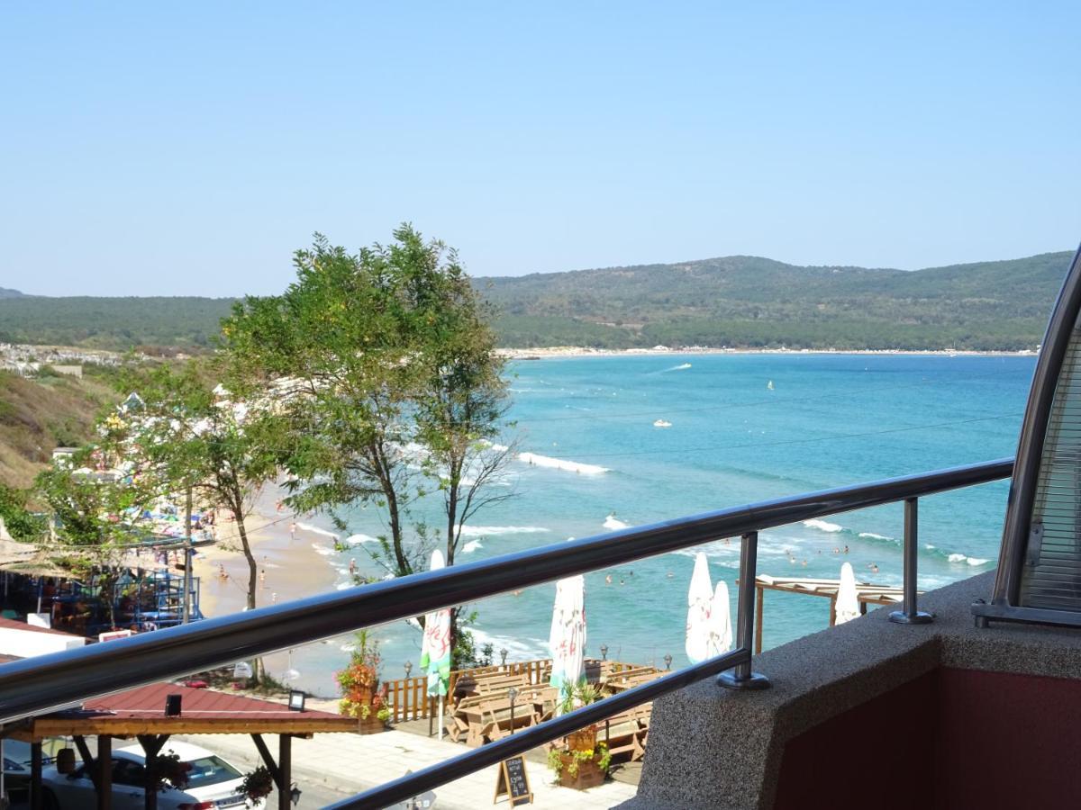 Dobrevi Guest House Primorsko Bagian luar foto